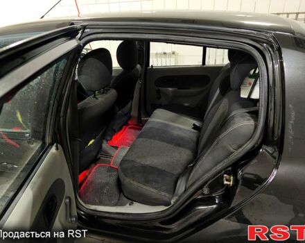 Черный Рено Клио, объемом двигателя 1.4 л и пробегом 214 тыс. км за 3100 $, фото 3 на Automoto.ua