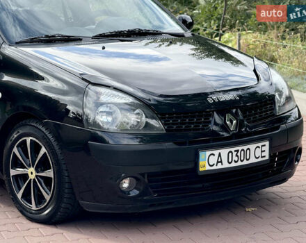 Черный Рено Клио, объемом двигателя 1.4 л и пробегом 210 тыс. км за 3999 $, фото 27 на Automoto.ua