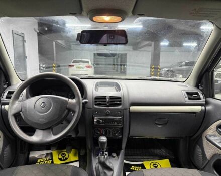 Черный Рено Клио, объемом двигателя 1.2 л и пробегом 212 тыс. км за 3700 $, фото 8 на Automoto.ua