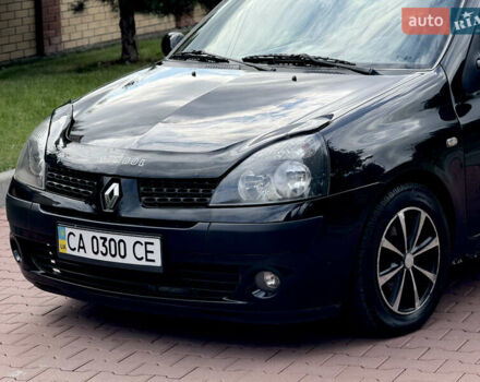 Черный Рено Клио, объемом двигателя 1.4 л и пробегом 210 тыс. км за 3999 $, фото 19 на Automoto.ua