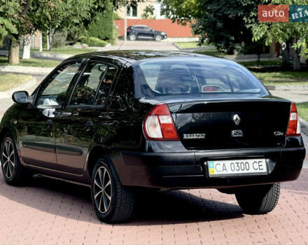 Черный Рено Клио, объемом двигателя 1.4 л и пробегом 210 тыс. км за 3999 $, фото 23 на Automoto.ua