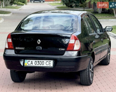 Черный Рено Клио, объемом двигателя 1.4 л и пробегом 210 тыс. км за 3999 $, фото 28 на Automoto.ua