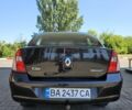 Черный Рено Клио, объемом двигателя 1.4 л и пробегом 130 тыс. км за 3610 $, фото 3 на Automoto.ua