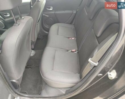 Черный Рено Клио, объемом двигателя 1.1 л и пробегом 222 тыс. км за 4699 $, фото 16 на Automoto.ua