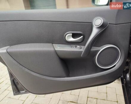 Черный Рено Клио, объемом двигателя 1.1 л и пробегом 222 тыс. км за 4699 $, фото 15 на Automoto.ua