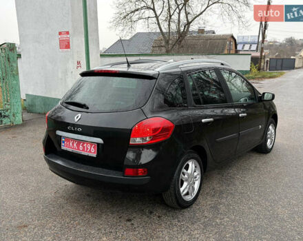 Чорний Рено Кліо, об'ємом двигуна 1.6 л та пробігом 191 тис. км за 5390 $, фото 7 на Automoto.ua