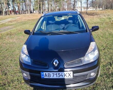 Черный Рено Клио, объемом двигателя 1.1 л и пробегом 220 тыс. км за 5000 $, фото 1 на Automoto.ua