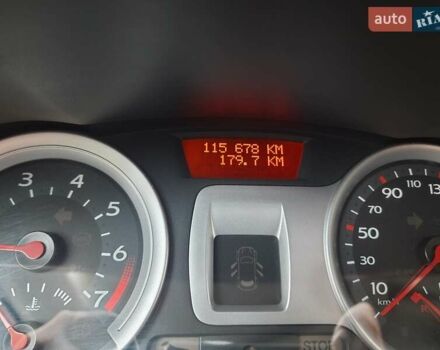 Рено Клио 2008 в Одессе на Automoto.ua Черный Рено Клио, объемом двигателя 1.1 л и пробегом 115 тыс. км за 5600 $, фото 9 на Automoto.ua