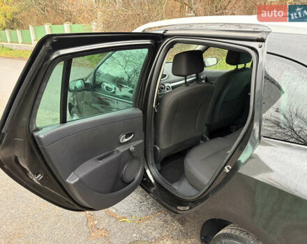 Чорний Рено Кліо, об'ємом двигуна 1.6 л та пробігом 191 тис. км за 5390 $, фото 11 на Automoto.ua