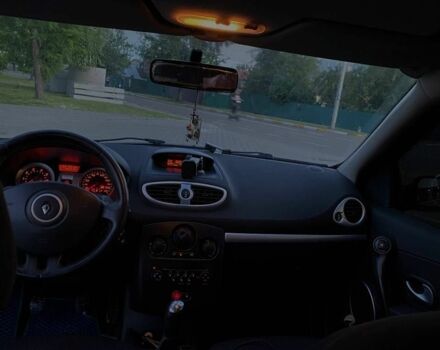 Чорний Рено Кліо, об'ємом двигуна 1.1 л та пробігом 353 тис. км за 4900 $, фото 1 на Automoto.ua