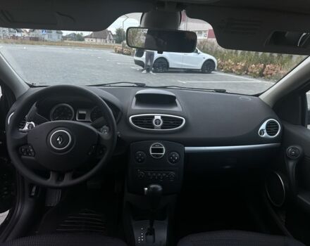 Рено Клио 2008 в Луцке на Automoto.ua Черный Рено Клио, объемом двигателя 1.6 л и пробегом 188 тыс. км за 6100 $, фото 2 на Automoto.ua