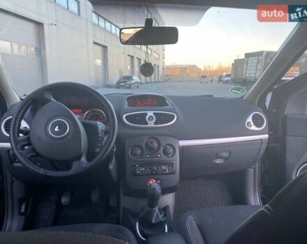 Черный Рено Клио, объемом двигателя 1.15 л и пробегом 225 тыс. км за 5300 $, фото 10 на Automoto.ua