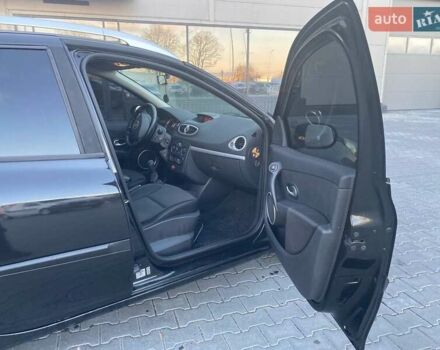 Черный Рено Клио, объемом двигателя 1.15 л и пробегом 225 тыс. км за 5300 $, фото 11 на Automoto.ua