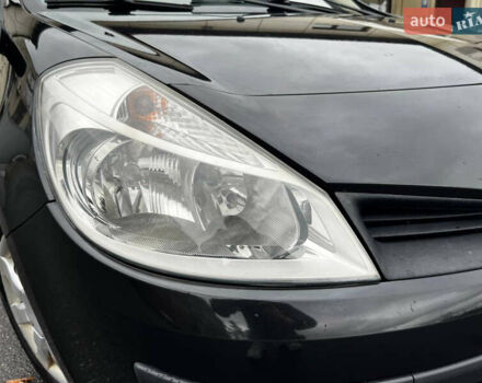 Рено Клио 2009 в Киеве на Automoto.ua Черный Рено Клио, объемом двигателя 1.6 л и пробегом 267 тыс. км за 5800 $, фото 4 на Automoto.ua
