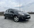 Черный Рено Клио, объемом двигателя 1.1 л и пробегом 240 тыс. км за 3700 $, фото 5 на Automoto.ua