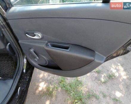 Черный Рено Клио, объемом двигателя 1.2 л и пробегом 208 тыс. км за 5000 $, фото 9 на Automoto.ua