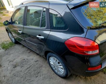 Черный Рено Клио, объемом двигателя 1.2 л и пробегом 208 тыс. км за 5000 $, фото 2 на Automoto.ua