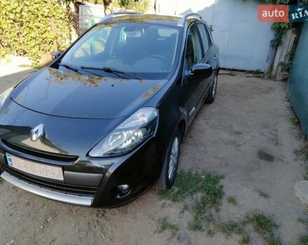 Черный Рено Клио, объемом двигателя 1.2 л и пробегом 208 тыс. км за 5000 $, фото 5 на Automoto.ua