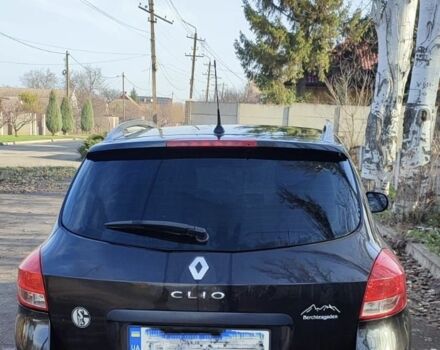 Черный Рено Клио, объемом двигателя 0 л и пробегом 314 тыс. км за 6000 $, фото 6 на Automoto.ua
