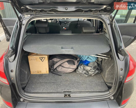 Рено Клио 2011 в Киеве на Automoto.ua Черный Рено Клио, объемом двигателя 1.5 л и пробегом 217 тыс. км за 5800 $, фото 10 на Automoto.ua