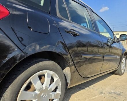 Черный Рено Клио, объемом двигателя 1.5 л и пробегом 198 тыс. км за 3500 $, фото 9 на Automoto.ua