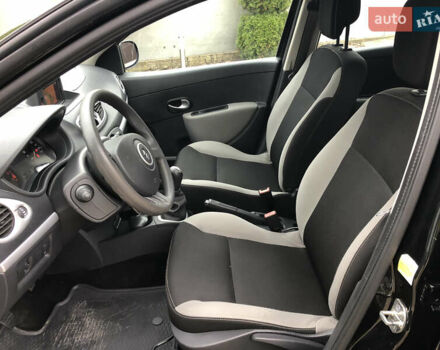 Черный Рено Клио, объемом двигателя 1.2 л и пробегом 109 тыс. км за 5800 $, фото 24 на Automoto.ua