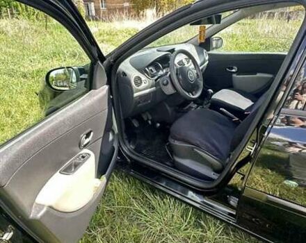 Чорний Рено Кліо, об'ємом двигуна 1.5 л та пробігом 205 тис. км за 5200 $, фото 2 на Automoto.ua