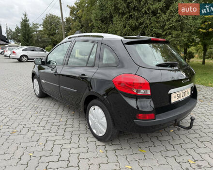 Черный Рено Клио, объемом двигателя 1.5 л и пробегом 215 тыс. км за 6850 $, фото 7 на Automoto.ua