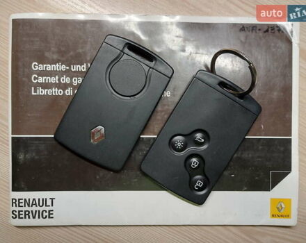 Чорний Рено Кліо, об'ємом двигуна 1.2 л та пробігом 217 тис. км за 8800 $, фото 29 на Automoto.ua