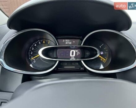 Чорний Рено Кліо, об'ємом двигуна 1.2 л та пробігом 217 тис. км за 8800 $, фото 16 на Automoto.ua