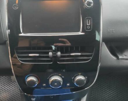 Черный Рено Клио, объемом двигателя 1.5 л и пробегом 247 тыс. км за 7500 $, фото 11 на Automoto.ua