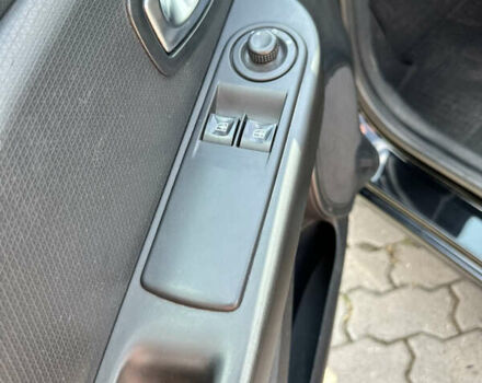 Черный Рено Клио, объемом двигателя 1.5 л и пробегом 274 тыс. км за 7300 $, фото 37 на Automoto.ua