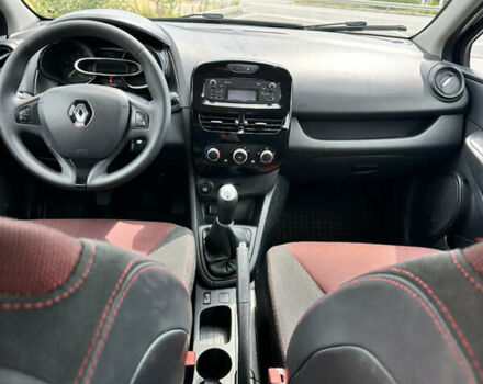 Черный Рено Клио, объемом двигателя 1.5 л и пробегом 274 тыс. км за 7300 $, фото 20 на Automoto.ua