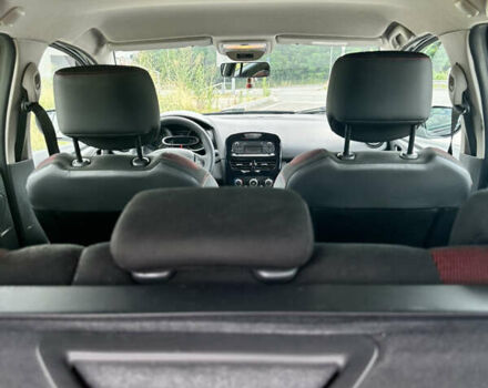 Черный Рено Клио, объемом двигателя 1.5 л и пробегом 274 тыс. км за 7300 $, фото 4 на Automoto.ua