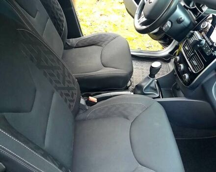 Чорний Рено Кліо, об'ємом двигуна 1.5 л та пробігом 147 тис. км за 9250 $, фото 36 на Automoto.ua