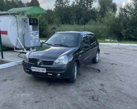 Черный Рено Клио, объемом двигателя 1.4 л и пробегом 263 тыс. км за 2200 $, фото 1 на Automoto.ua