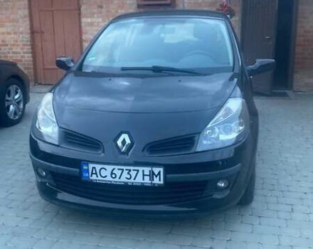 Чорний Рено Кліо, об'ємом двигуна 1.6 л та пробігом 250 тис. км за 4500 $, фото 1 на Automoto.ua
