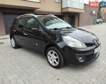 Черный Рено Клио, объемом двигателя 1.1 л и пробегом 222 тыс. км за 4699 $, фото 1 на Automoto.ua