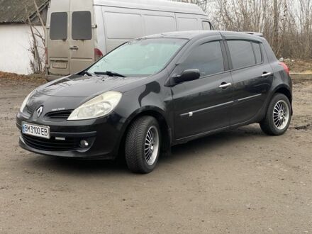 Черный Рено Клио, объемом двигателя 1.4 л и пробегом 310 тыс. км за 5300 $, фото 1 на Automoto.ua