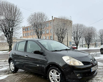 Чорний Рено Кліо, об'ємом двигуна 1.6 л та пробігом 221 тис. км за 5500 $, фото 1 на Automoto.ua