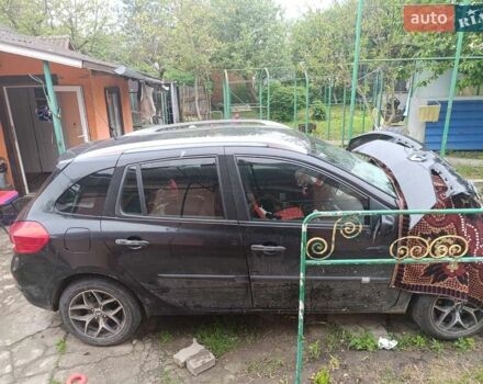 Черный Рено Клио, объемом двигателя 1.6 л и пробегом 160 тыс. км за 1500 $, фото 1 на Automoto.ua