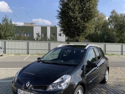 Рено Клио 2008 в Луцке на Automoto.ua Черный Рено Клио, объемом двигателя 1.6 л и пробегом 262 тыс. км за 5600 $, фото 1 на Automoto.ua