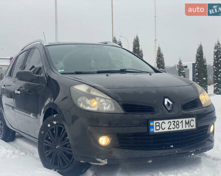 Черный Рено Клио, объемом двигателя 1.2 л и пробегом 220 тыс. км за 3900 $, фото 1 на Automoto.ua