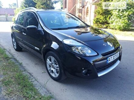 Рено Кліо 2009 у Калуше на Automoto.ua Чорний Рено Кліо, об'ємом двигуна 1.46 л та пробігом 250 тис. км за 5500 $, фото 1 на Automoto.ua