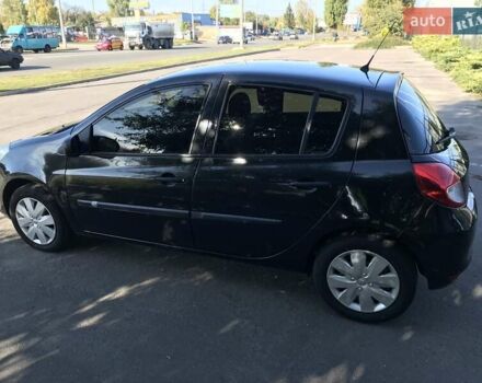 Чорний Рено Кліо, об'ємом двигуна 1.1 л та пробігом 210 тис. км за 4900 $, фото 1 на Automoto.ua