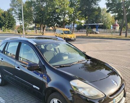 Черный Рено Клио, объемом двигателя 1.6 л и пробегом 170 тыс. км за 6300 $, фото 1 на Automoto.ua