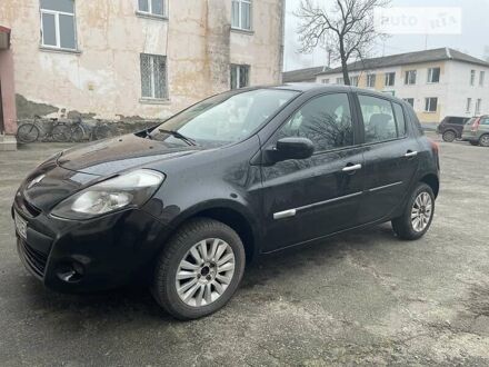 Рено Кліо 2010 у Березне на Automoto.ua Чорний Рено Кліо, об'ємом двигуна 1.5 л та пробігом 240 тис. км за 5000 $, фото 1 на Automoto.ua
