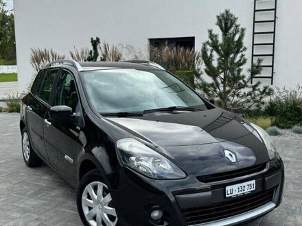 Рено Клио 2010 в Луцке на Automoto.ua Черный Рено Клио, объемом двигателя 1.6 л и пробегом 107 тыс. км за 6800 $, фото 1 на Automoto.ua