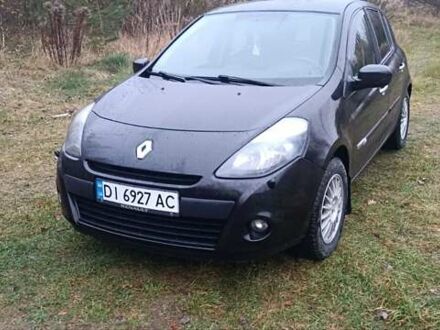 Черный Рено Клио, объемом двигателя 1.5 л и пробегом 290 тыс. км за 5450 $, фото 1 на Automoto.ua