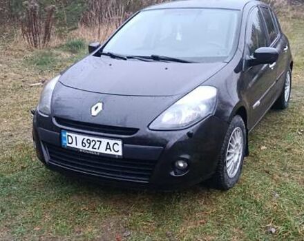 Черный Рено Клио, объемом двигателя 1.5 л и пробегом 290 тыс. км за 5450 $, фото 1 на Automoto.ua